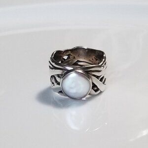 Silpada Sterling Silver 925 Pearl Ring